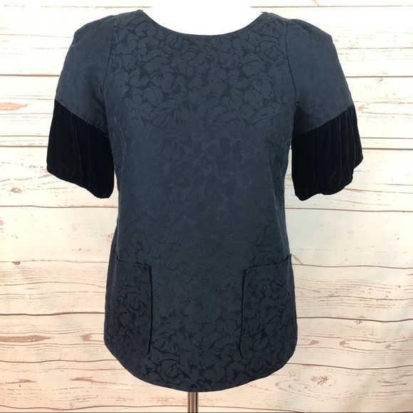 Vera Wang Tops - Vera Wang Baroque Jacquard Velvet Blouse
